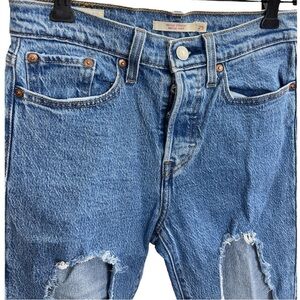 Levis Wedgie Straight Premium destroyed cropped jeans 25